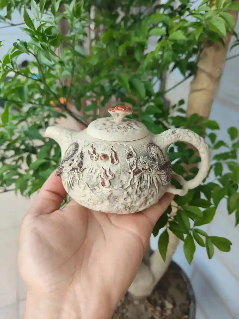 徐海龙紫砂 #匠心制作 #原矿紫砂 #手工制作#紫砂壶  - 抖音