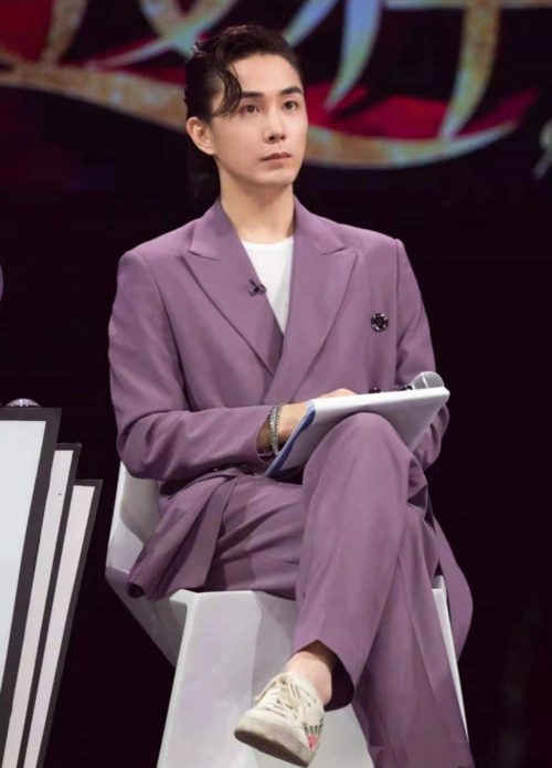 《披荆斩棘的哥哥》中李承铉有颜值,有才华,最重要的是还顾家!