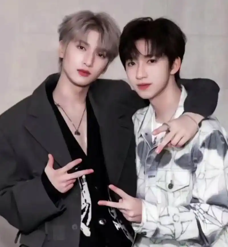 即使雾再大严浩翔也看得见贺峻霖#我的cp天下第一甜 #翔霖  - 抖音