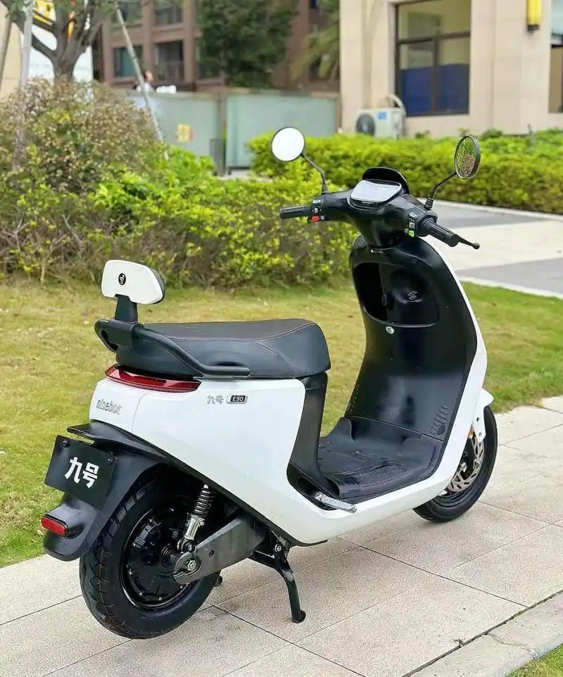 绝版九号e90电动车,搭配e100原厂72v20a锂电池(电池带保修)满电续航80