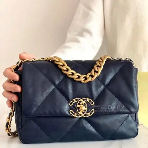 香奈儿chanel 19手袋口盖包 深蓝中号30cm链条包19bag_1