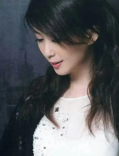 台湾女歌手,几乎没有绯闻的不老女神——孟庭苇_网易订阅