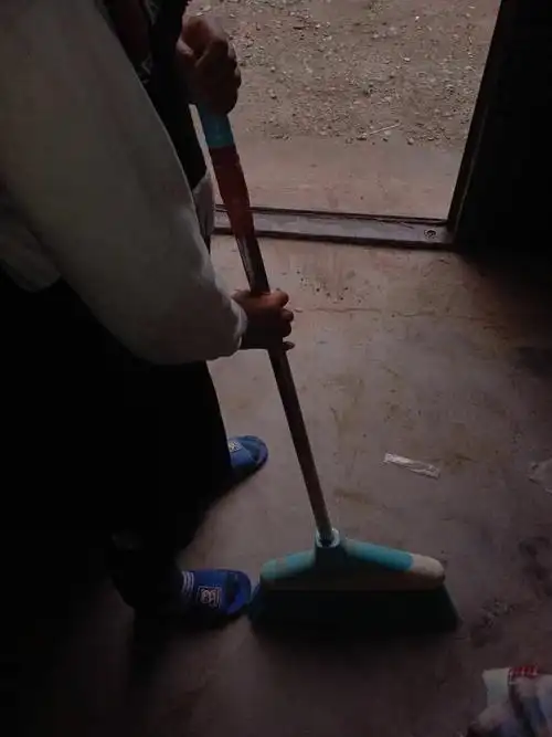 伏赵小学学习雷锋精神感恩父母