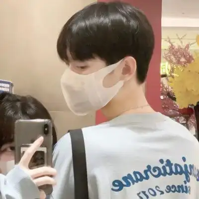 2023cp感十足的真人情侣头像两张一组配对图片