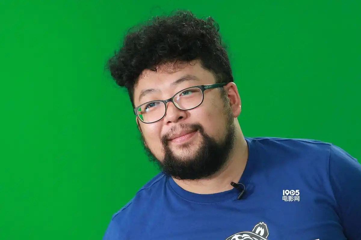 "废柴兄弟"王宁修睿 上演"发条城市"冒险之旅