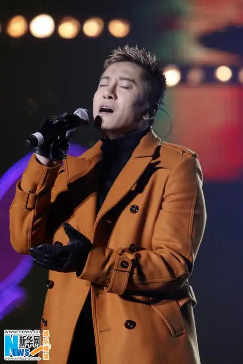 毛宁重唱《晚秋》 和杨钰莹保持联系否认其欲复出