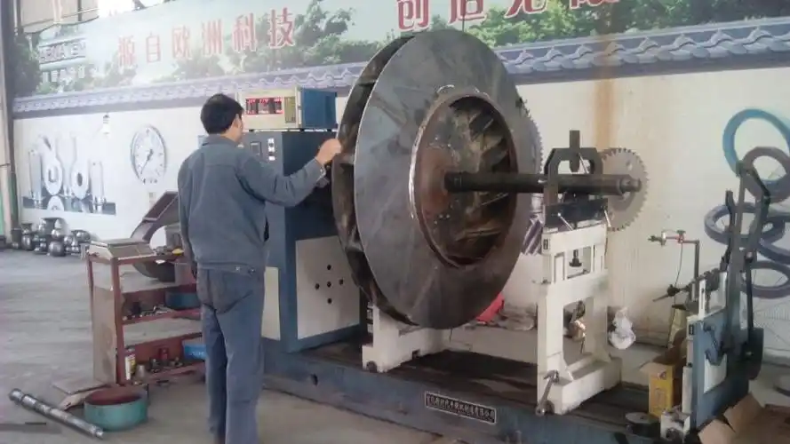 叶轮动平衡实验--四川宏达川鼓风机有限公司