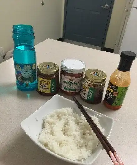 四菜一汤搞笑图片高清