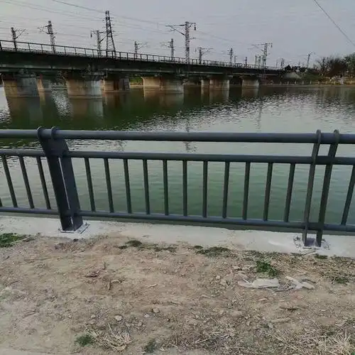 百色乐业铝合金桥梁护栏生产厂家