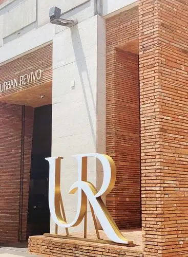 urban revivo(华狮688广场店)