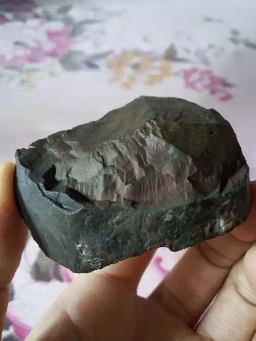 红陨石信息各位老师同仁:红陨石珍稀吗?