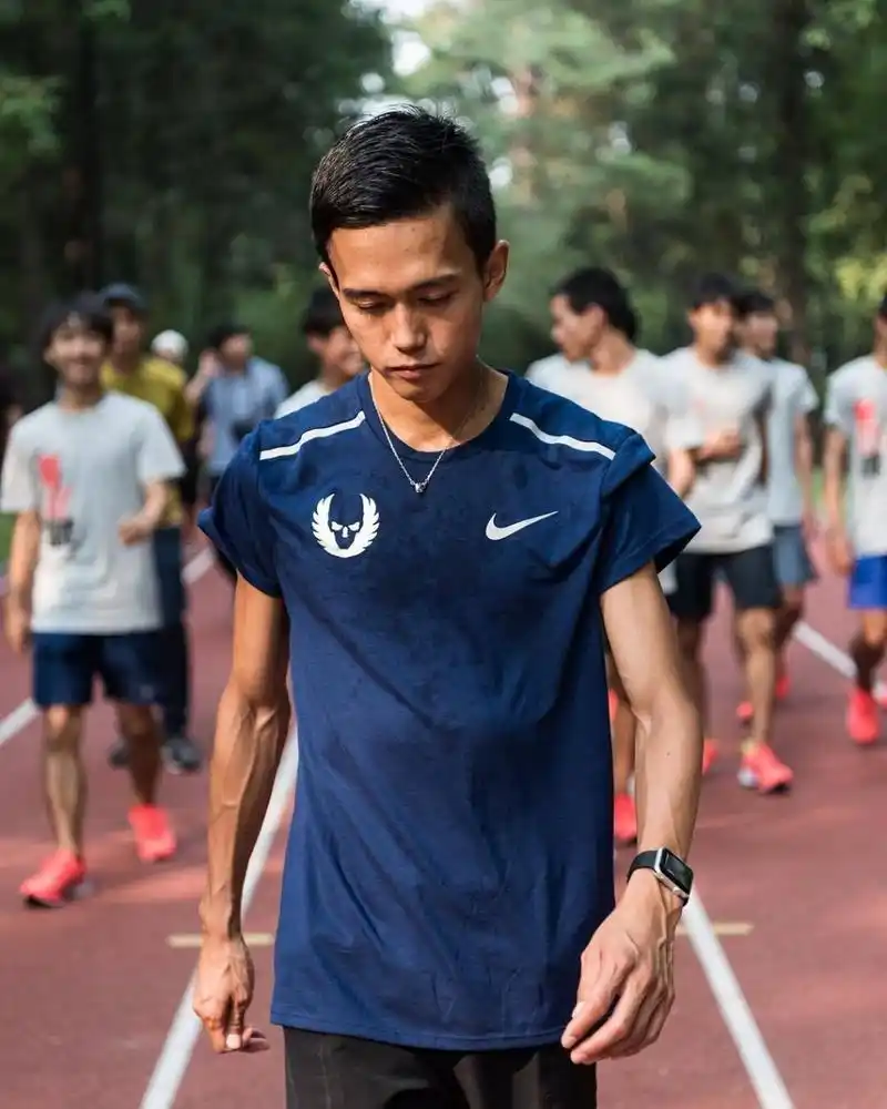 大迫杰写真 不跑步也那么帅 大迫杰个人跑步9399生涯经历 97