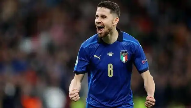 盘点历史上身价最高的意大利球员托纳利创造历史昔日名将上榜