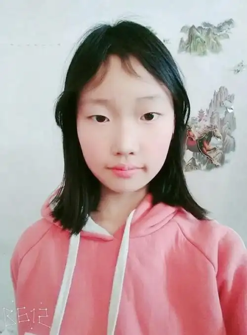 孙梦晴可真是当之无愧的小才女,让我们一起来欣赏她的诗歌作品吧!