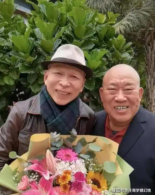 当年演员李明去坐出租车,司机就报警:我可能遇到一个嫌疑犯_角色_裘千