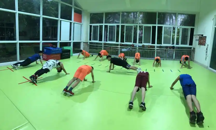 嘉元篮球训练营200530提高班日报