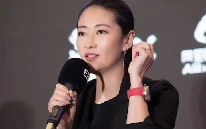 梁静给管虎推了个好帮手 能让梁静和管虎都纷纷称赞的好帮手到底是谁