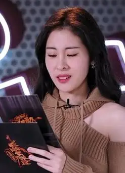 抢先看:闪光最后舞台张碧晨感动爆哭 小鬼想再次合作甜心摇滚兔