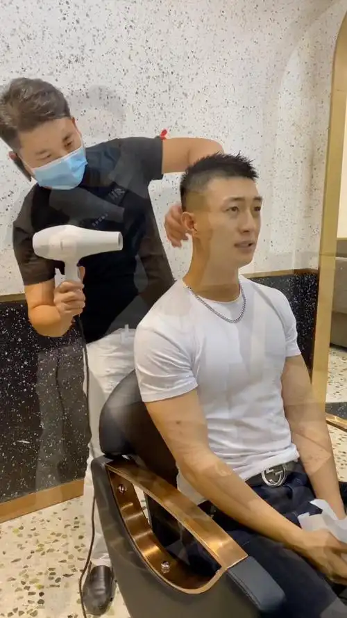 演员施阳身材太好了