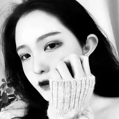 冷酷霸气女生黑白头像