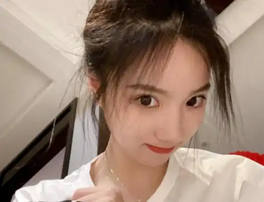 斗鱼主播姜允儿突然回归直播,直言"合同到期就走"!