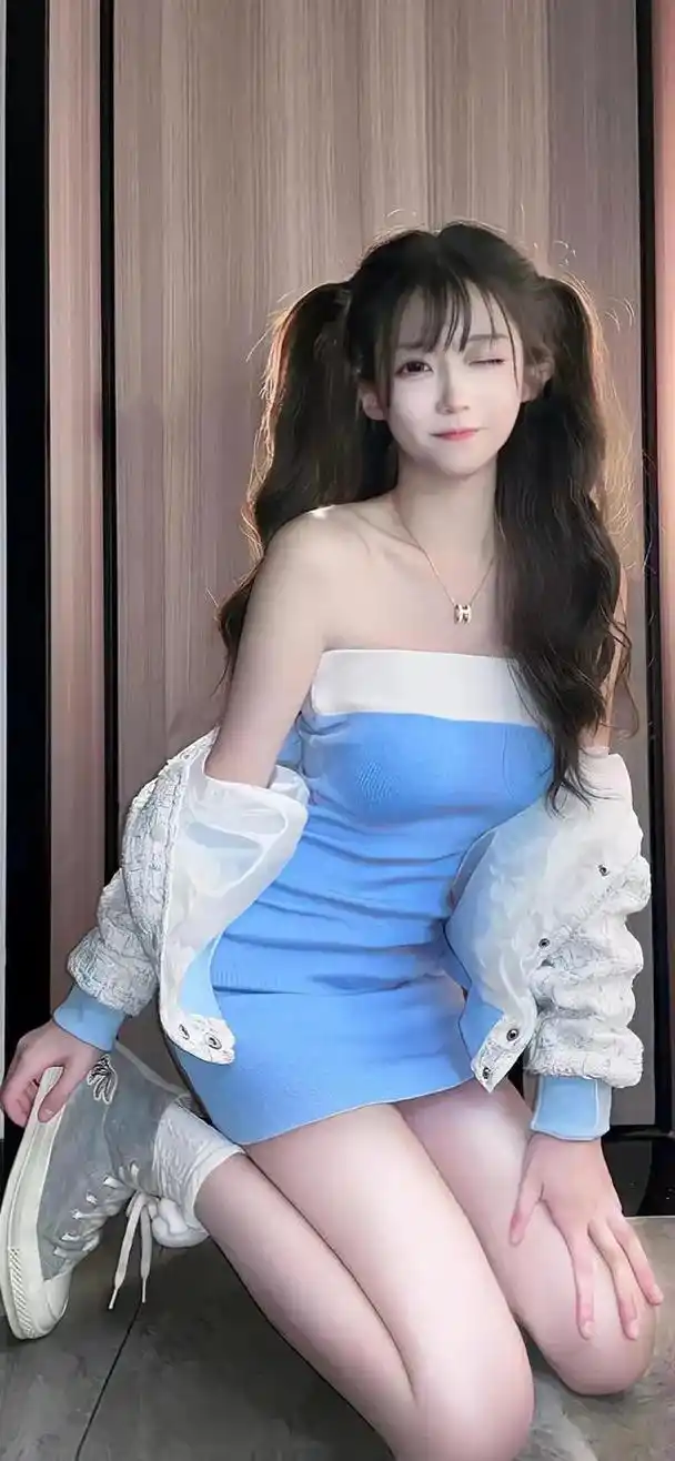 好看的小姐姐 #美女 #神仙颜值 #分享照片 全网寻找这位 - 抖音