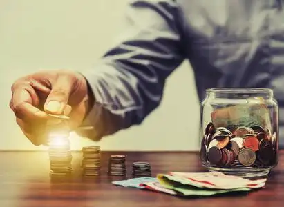 节省金钱和帐户银行的金融业务概念照片