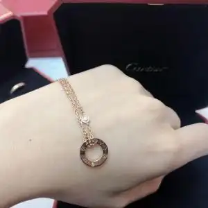 cartier卡地亚吊坠