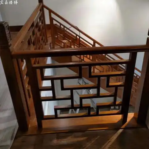 定制中式花格整体实木楼梯木扶手立柱栏杆别墅跃层复式阁楼踏步板