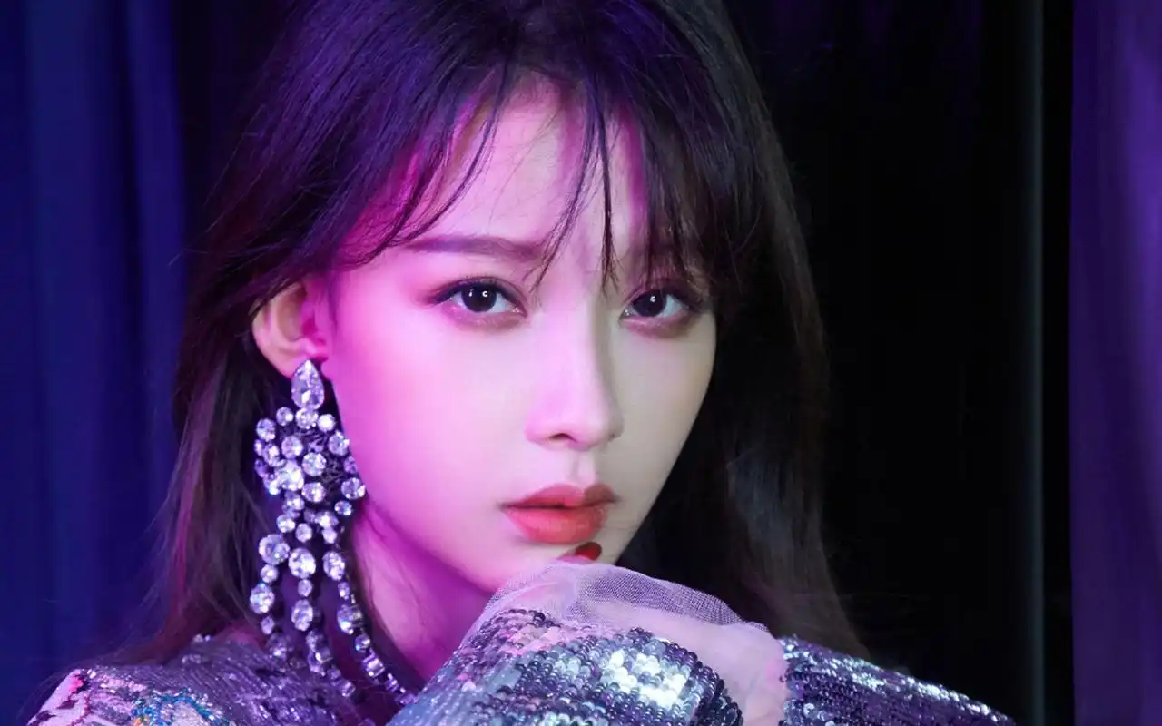 孙怡魅惑性感写真图片桌面壁纸