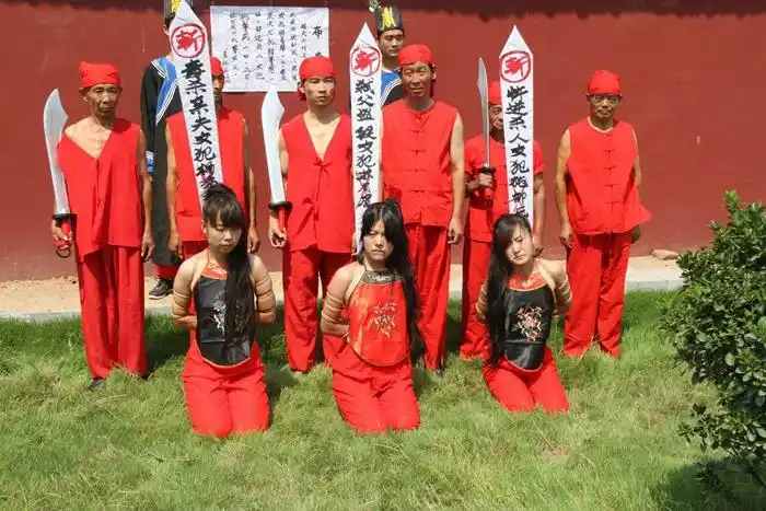 中国古代处决死刑犯时,给他吃的断头饭里,都会放一样东西