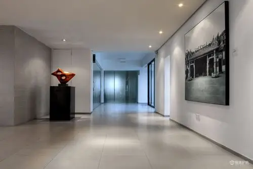 现代创意办公室门厅装修效果图