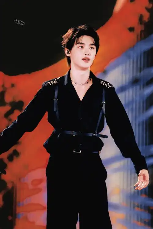 丁程鑫理想之途演唱会##丁程鑫演唱会舞台饭拍