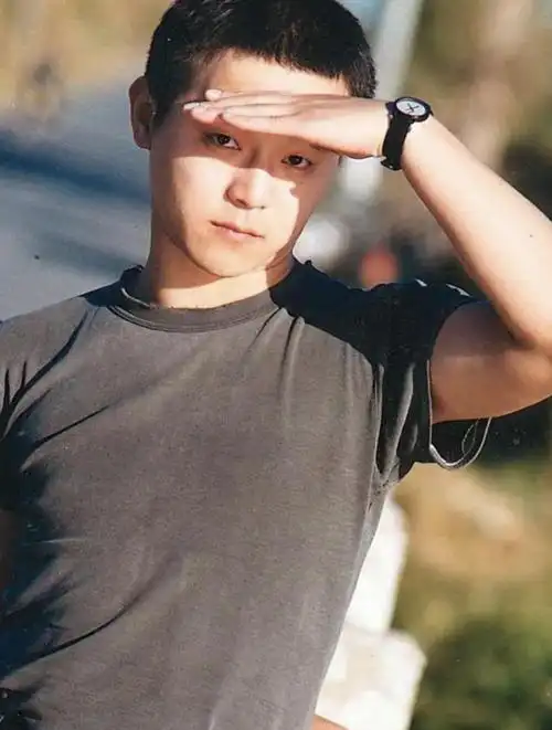 窦唯靠硬憋出来的这首歌,养活了黑豹乐队30年,至今都没人超越1