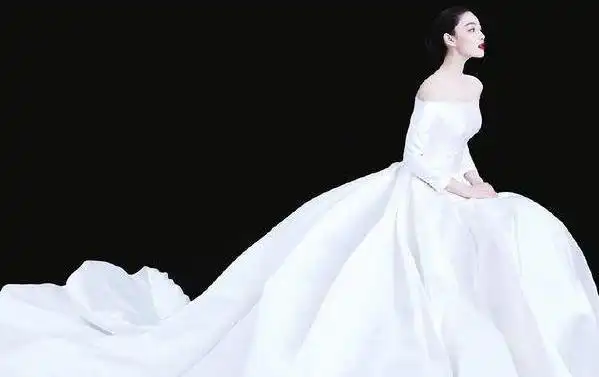 张馨予三套婚纱共12万却能穿出百万的感觉被称为最美的新娘