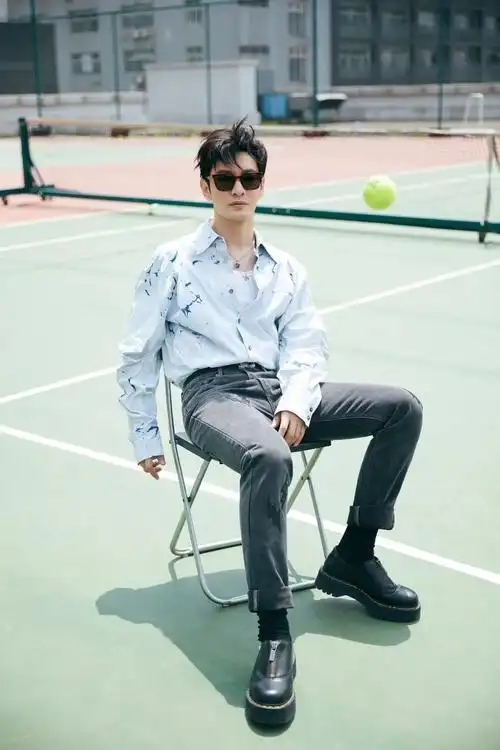 时装 明星穿搭 正文