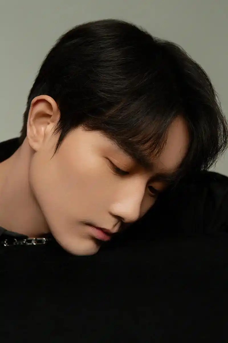 盐系美少年同城约拍