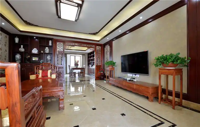 中式古典四居室客厅背景墙装修效果图