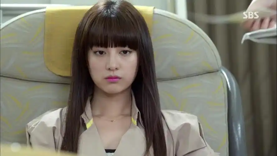 【欲戴王冠 必承其重】继承者们 金智媛 刘rachel cut e04