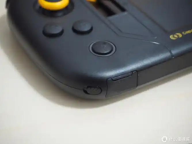 提升吃鸡体验飞智黄蜂手柄n版简评