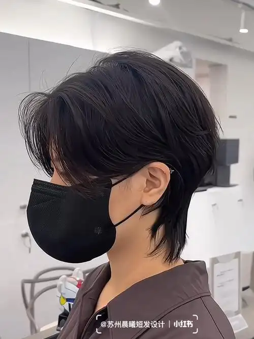 妈见打的酷酷女生短发