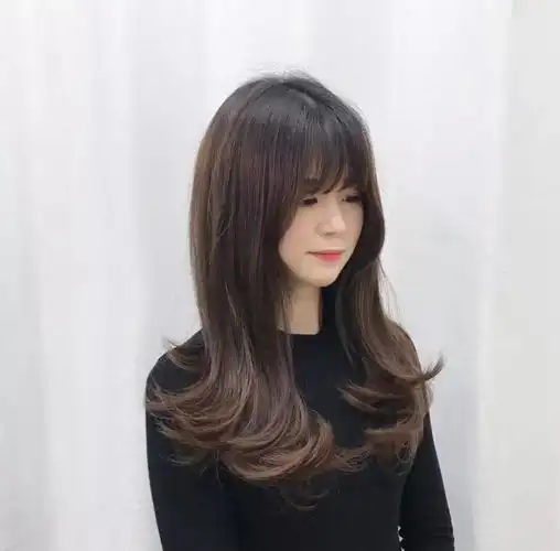 韩式中长发大卷烫发