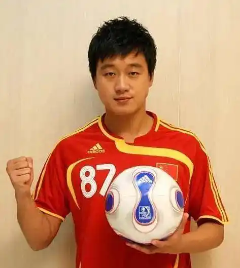 用20年时间唤醒父亲的佟大为,究竟有多孝顺_母亲_小时候_孩子