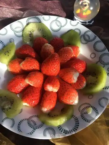 草莓盘