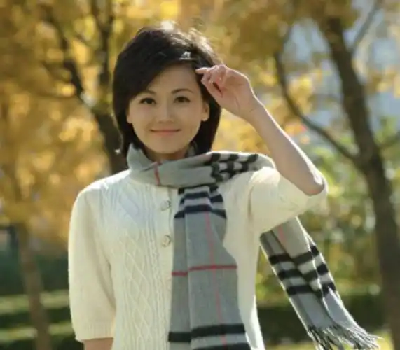 40多岁还没有结婚,这10位央视女主持人,个个知性漂亮干净_李梓萌_欧阳