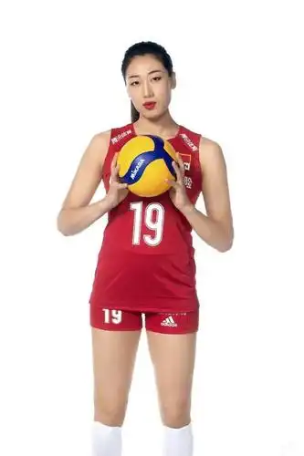 中国女排美女运动员刘晏含,人美球靓,精彩照片欣赏