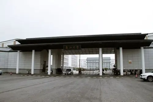 12/24                  教育配套方面,百年名校吴江中学新校区