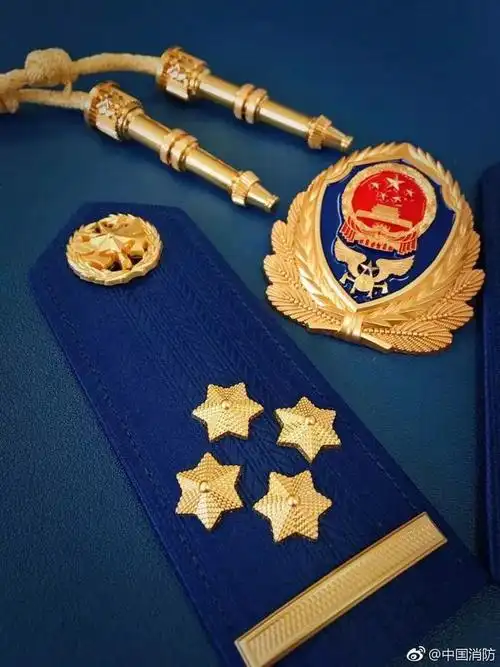 晋城消防荣耀换装!今天起,他们成了你的"蓝朋友"