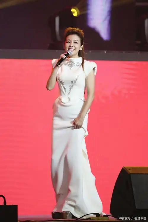 朱迅再也上不了春晚的几个因素到底是因为什么