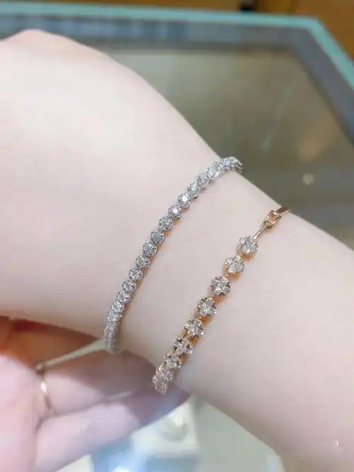 谢瑞麟钻石手链低折扣巨闪耀